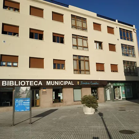 En El Paseo Maritimo De A Pie De Playa Apartment *